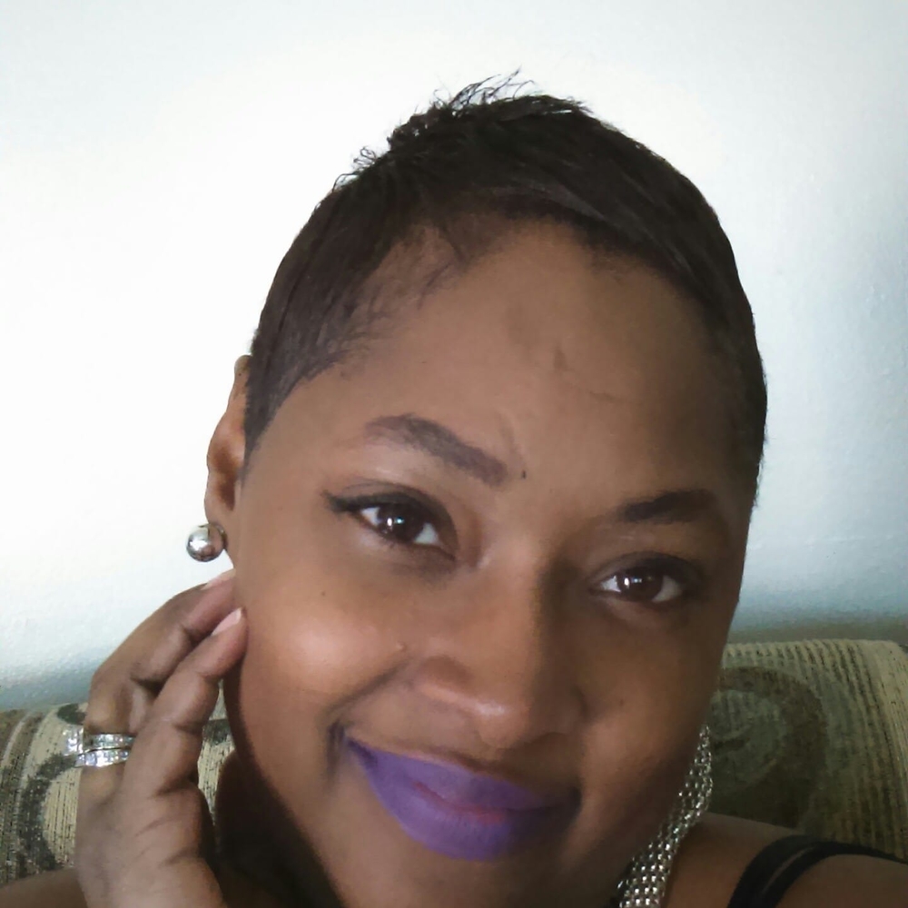 Meet your Posher, Cecelia